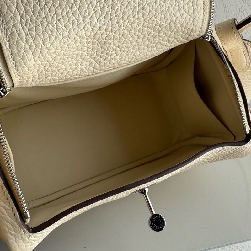 Hermes奶昔白銀釦mini lindy 超仙氣❤️🔥-21