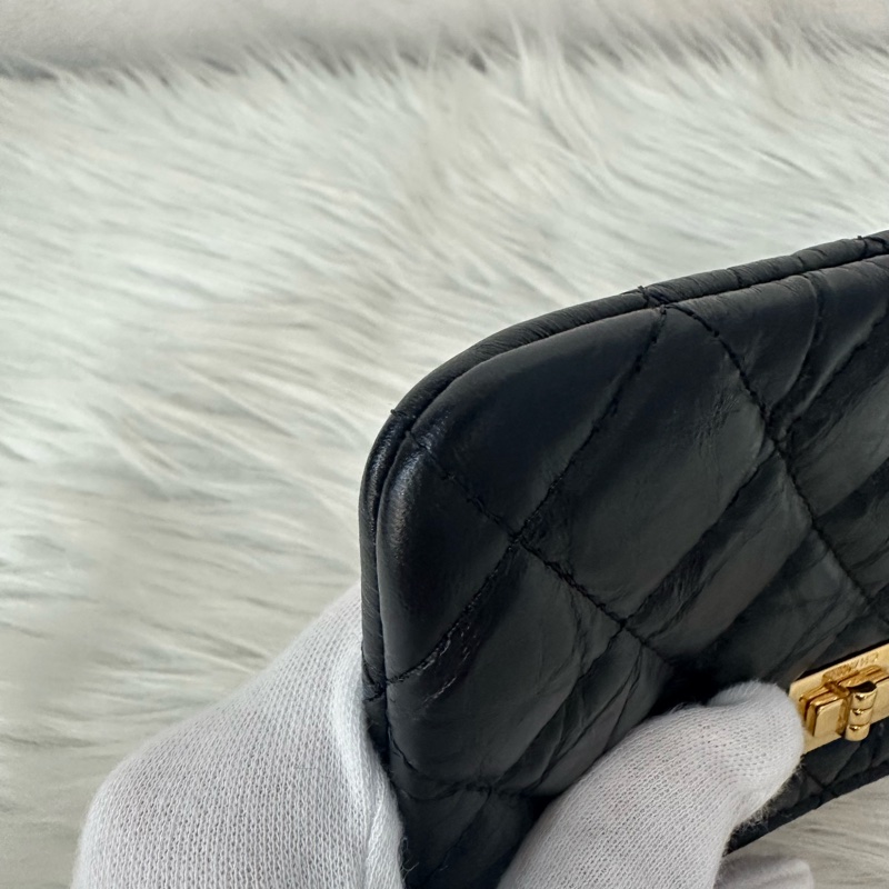 Chanel 黑皮復古金釦2.55一字零錢包-5