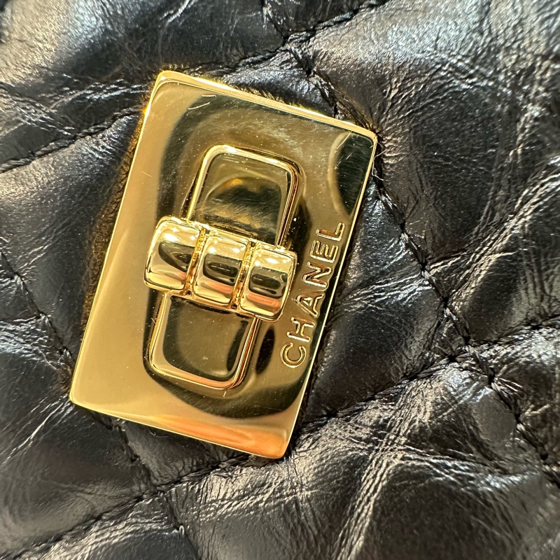 Chanel 黑皮復古金釦2.55一字零錢包-9