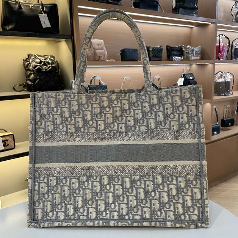 Dior迪奥 灰色老花托特包中号-1
