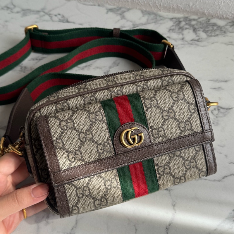 Gucci咖pvc前口袋相機包 超讚❤️中性款-1