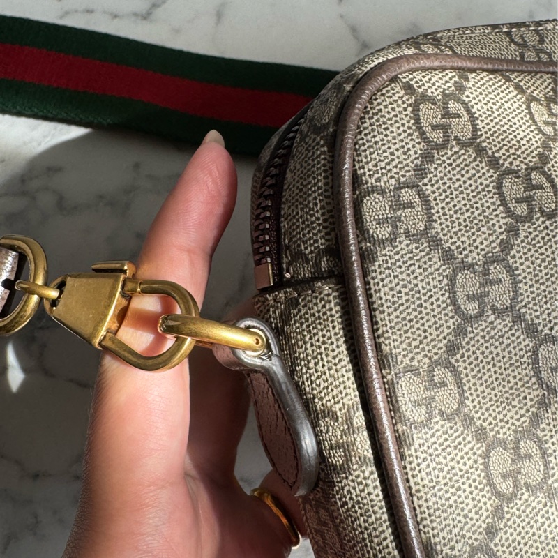 Gucci咖pvc前口袋相機包 超讚❤️中性款-10