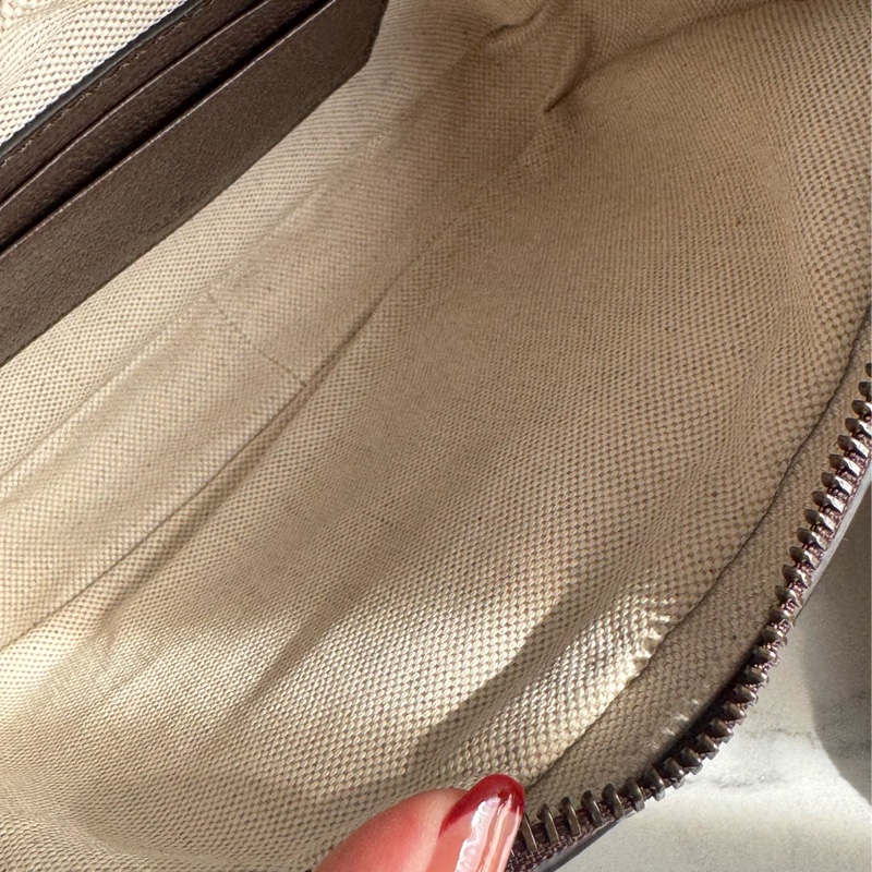 Gucci咖pvc前口袋相機包 超讚❤️中性款-23