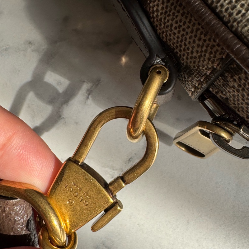 Gucci咖pvc前口袋相機包 超讚❤️中性款-29