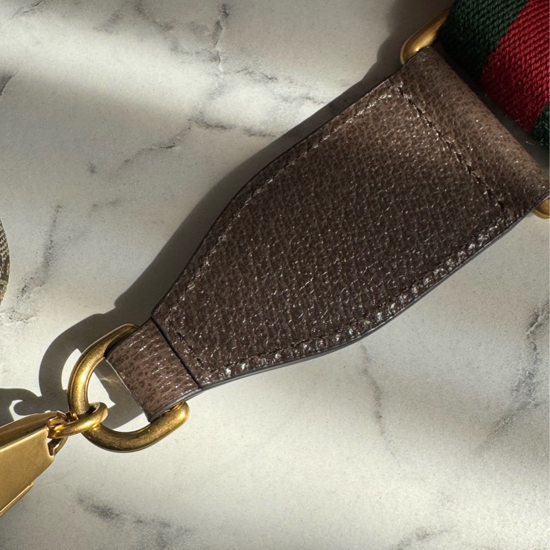 Gucci咖pvc前口袋相機包 超讚❤️中性款-34