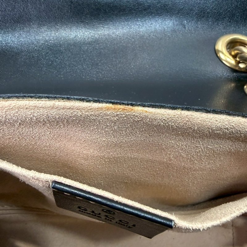 GUCCI GG Marmont小型絎縫肩揹包-6
