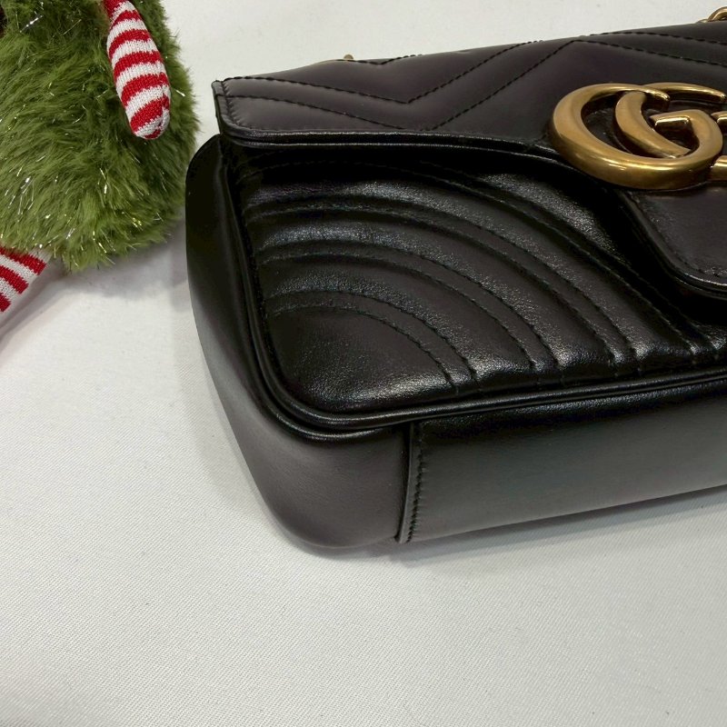 GUCCI GG Marmont小型絎縫肩揹包-9