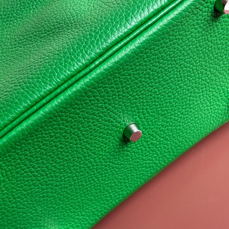 🅁刻 ::HERMES::竹子綠皮革銀釦LINDY 26手提肩背包-5