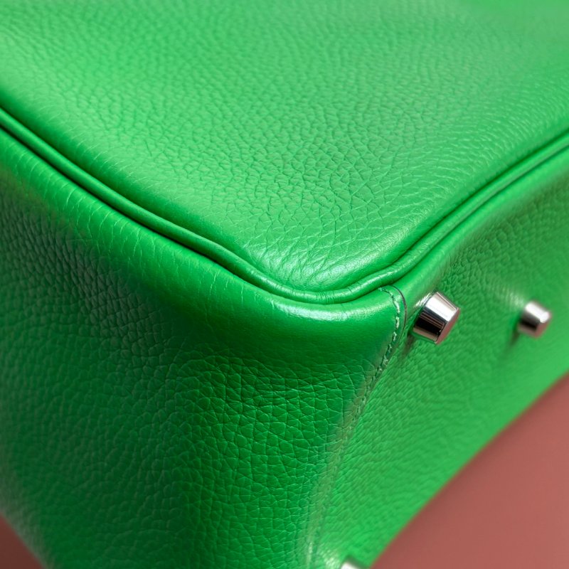 🅁刻 ::HERMES::竹子綠皮革銀釦LINDY 26手提肩背包-8