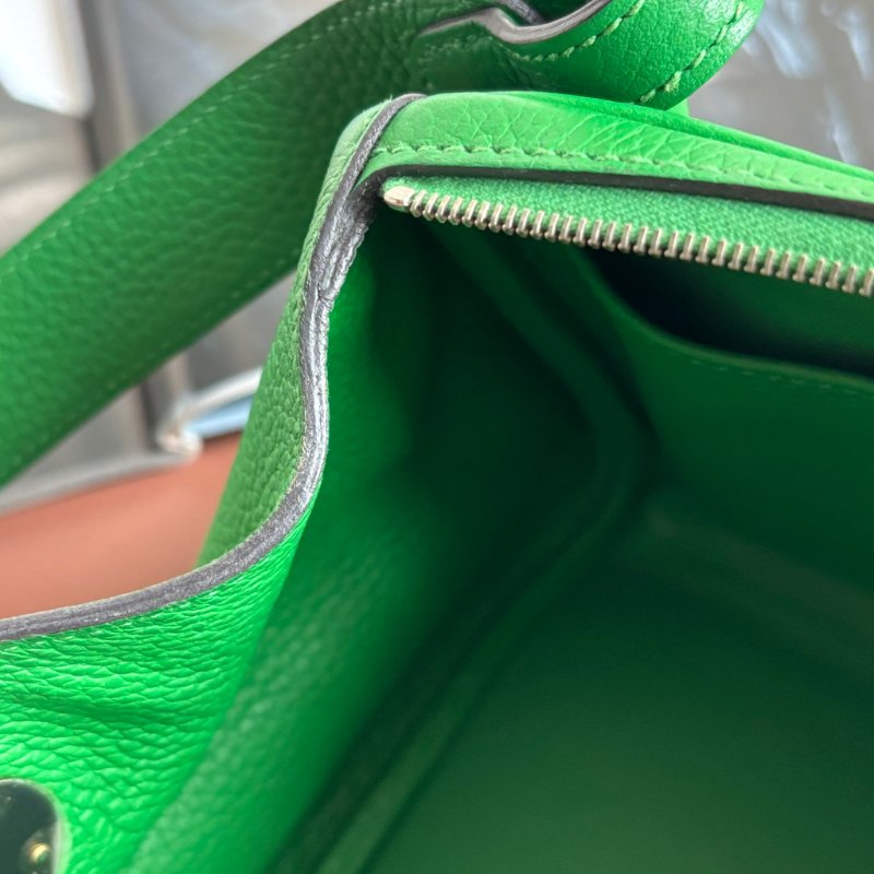 🅁刻 ::HERMES::竹子綠皮革銀釦LINDY 26手提肩背包-18
