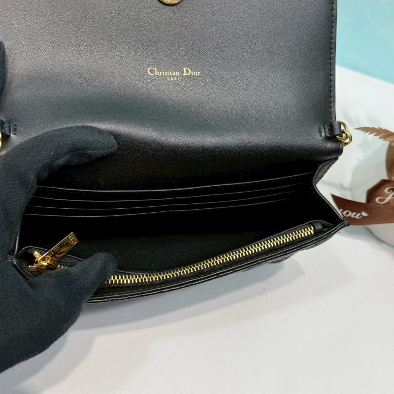 DIOR Caro woc鏈帶包-5