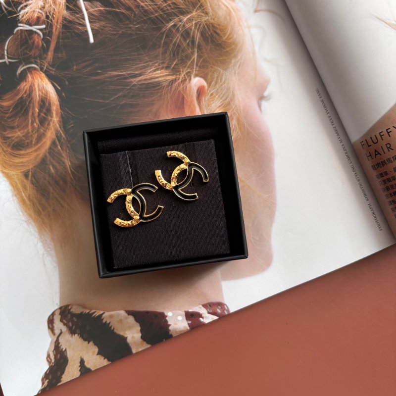 24C ::CHANEL:: ABC254黑/熔岩金雙C耳環 全雙C拼色耳環/耳針 熔岩金拼黑-0