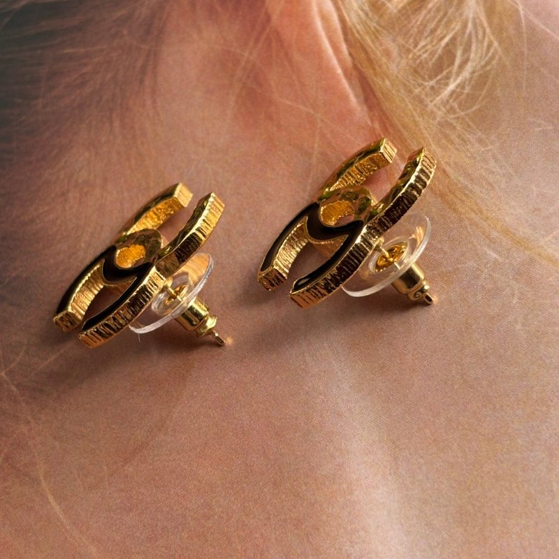 24C ::CHANEL:: ABC254黑/熔岩金雙C耳環 全雙C拼色耳環/耳針 熔岩金拼黑-3