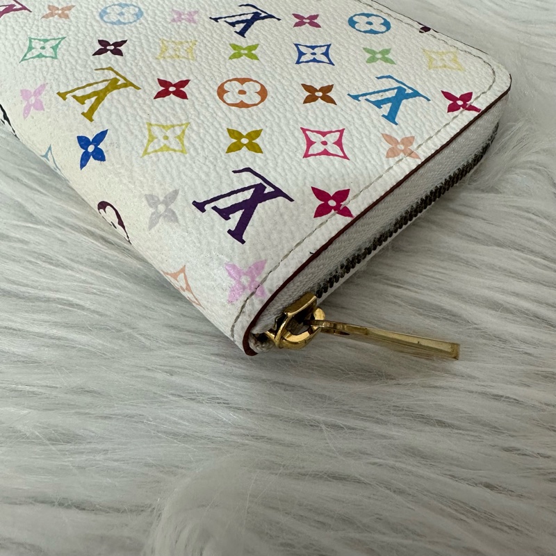 LV m93741 白彩金釦拉鍊零錢包-6