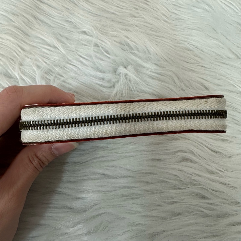 LV m93741 白彩金釦拉鍊零錢包-13