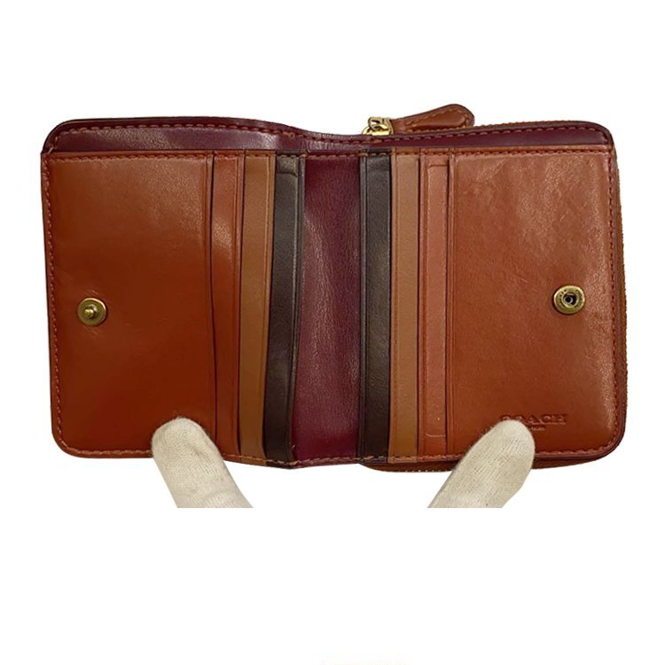 【COACH】愛心拉鍊短夾-咖啡紅-2