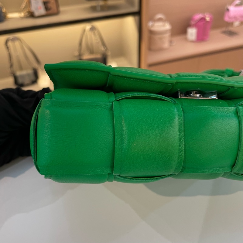Bottega Veneta+BV+鹦鹉绿编织包+银色三角五金+小号-5
