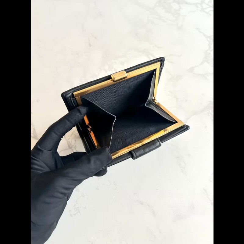 【LA LUNE】Chanel 黑色小羊皮革口金包 中夾 銀包 短夾 皮革包 中古包 二手-5