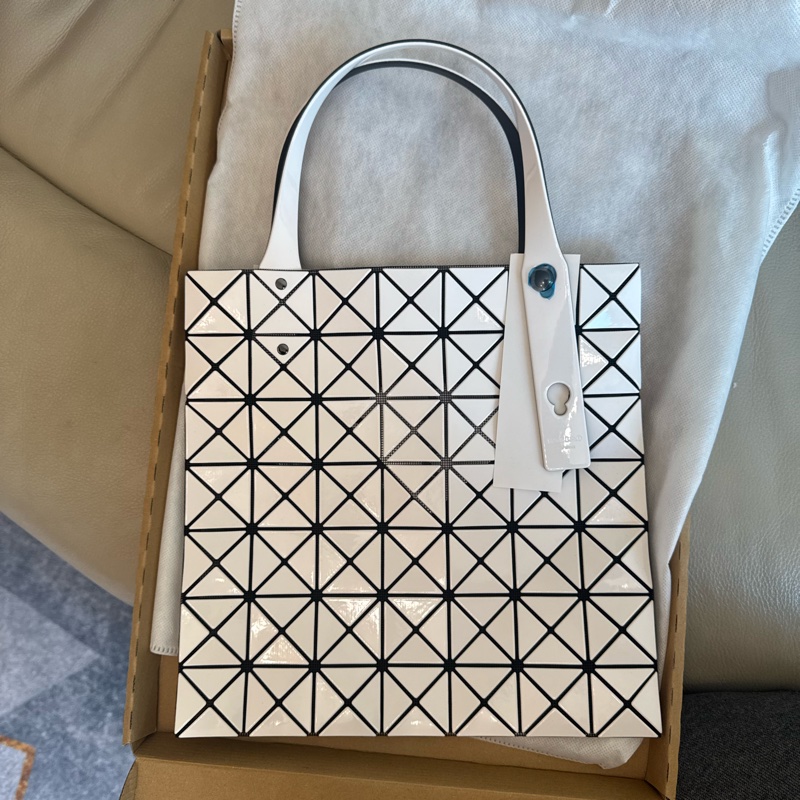 Issey Miyake BAO BAO白色 7格 三宅一生 幾何形-0