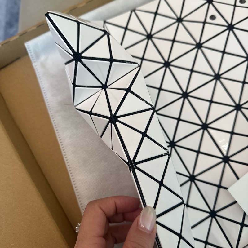 Issey Miyake BAO BAO白色 7格 三宅一生 幾何形-2