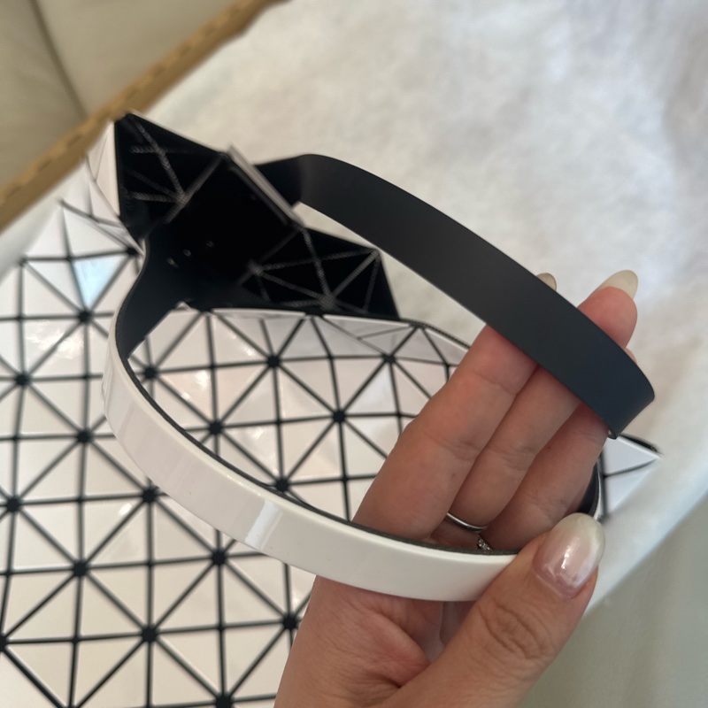 Issey Miyake BAO BAO白色 7格 三宅一生 幾何形-3