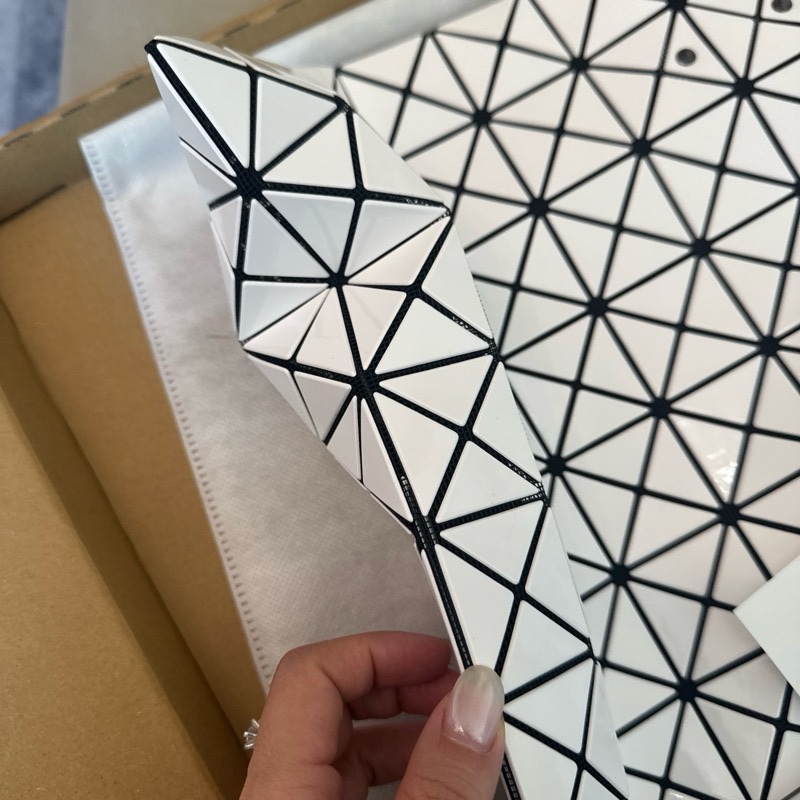 Issey Miyake BAO BAO白色 7格 三宅一生 幾何形-7