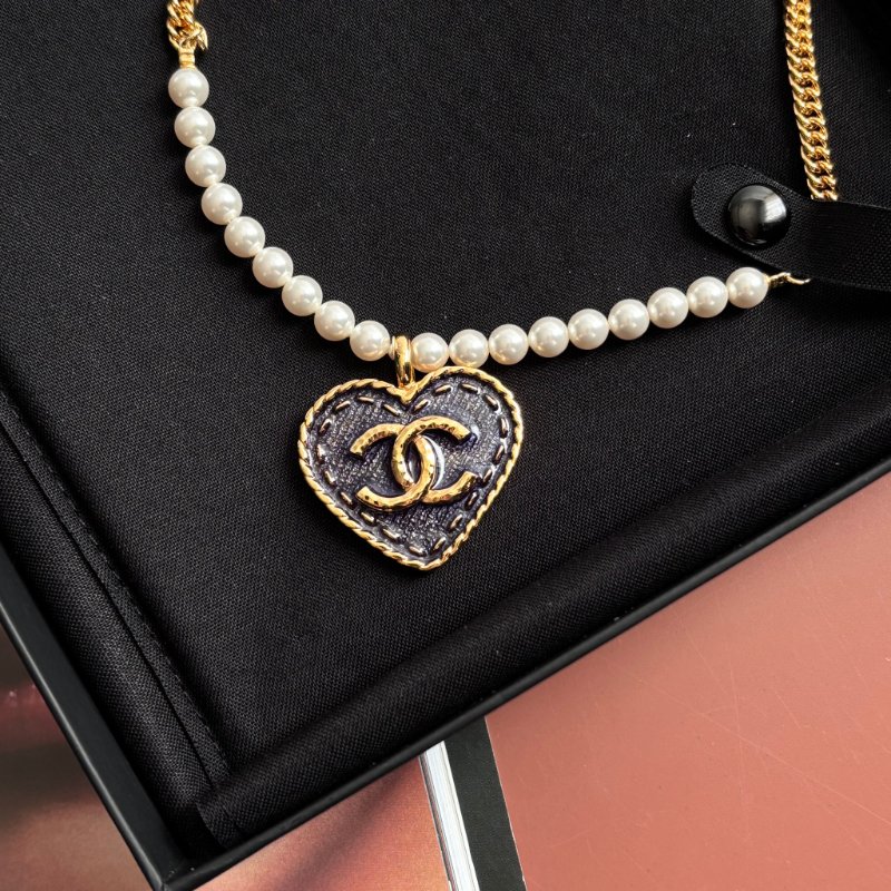::CHANEL:: ABC710 單寧金框愛心造型 珍珠配飾 金鍊頸鍊 短項鍊 短練 長鏈 長項鍊-6