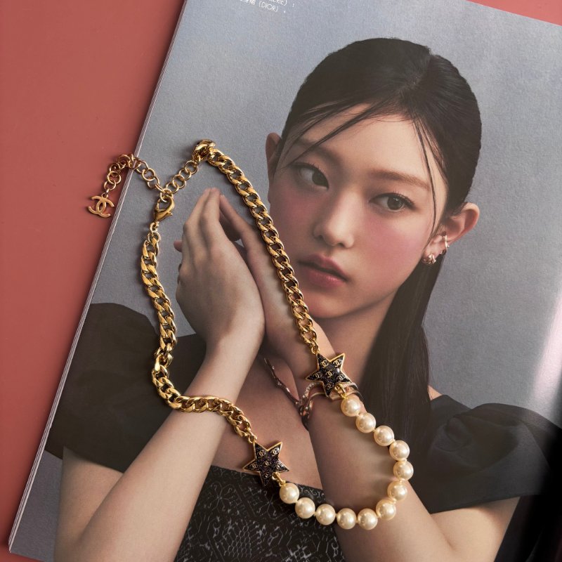 ::CHANEL:: ABC676B 深紫色星星 珍珠配飾 金鍊項鍊 長鏈 短練-0