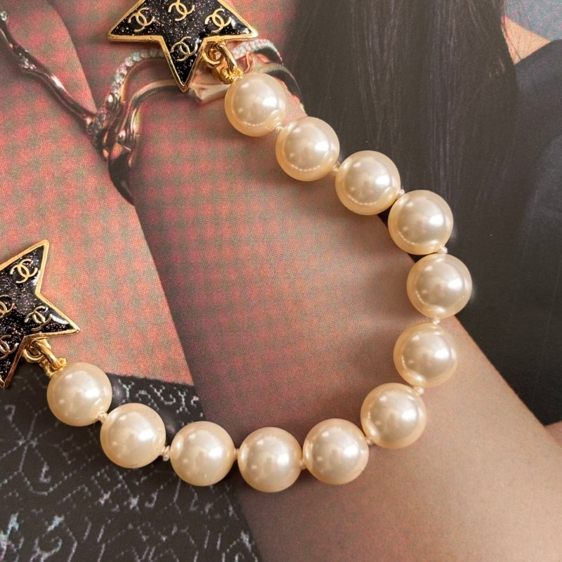 ::CHANEL:: ABC676B 深紫色星星 珍珠配飾 金鍊項鍊 長鏈 短練-3