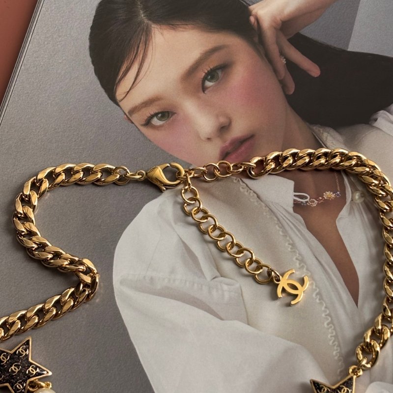 ::CHANEL:: ABC676B 深紫色星星 珍珠配飾 金鍊項鍊 長鏈 短練-13
