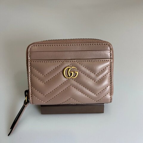 GUCCI 671772 藕色MARMONT ㄇ拉短夾