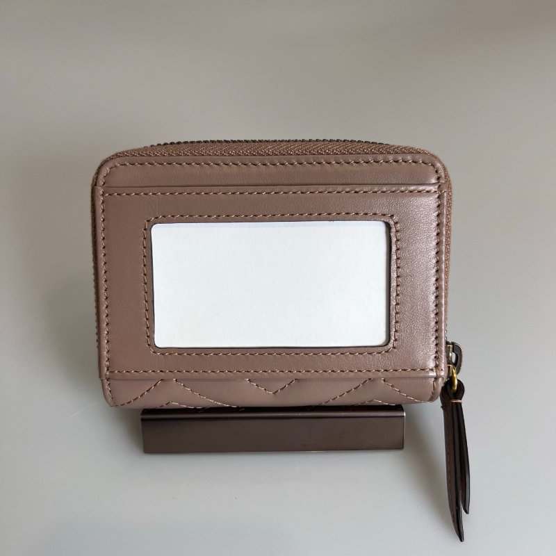 GUCCI 671772 藕色MARMONT ㄇ拉短夾-1