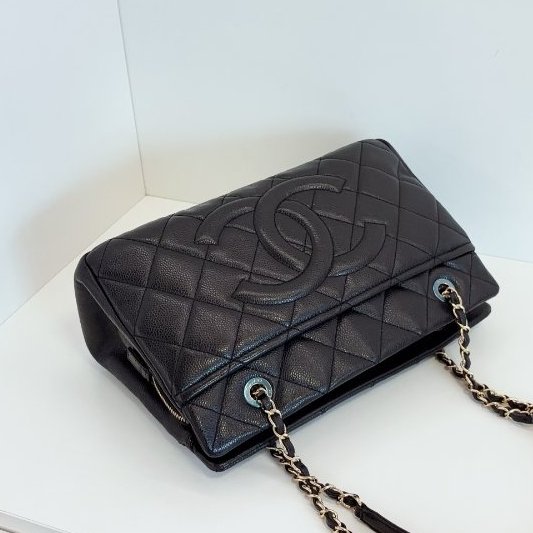 近新品 香奈兒/Chanel 黑金荔枝牛皮 雙C浮雕大logo Tote 小號 鏈條肩背包-4