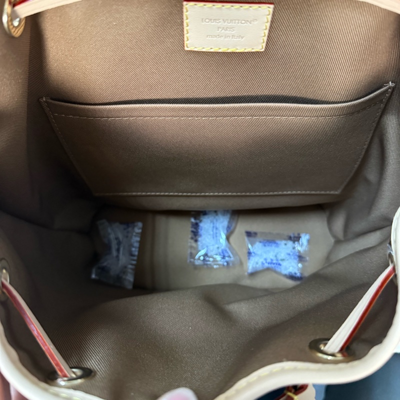 LOUIS VUITTON M11198 Montsouris PM後背包-10