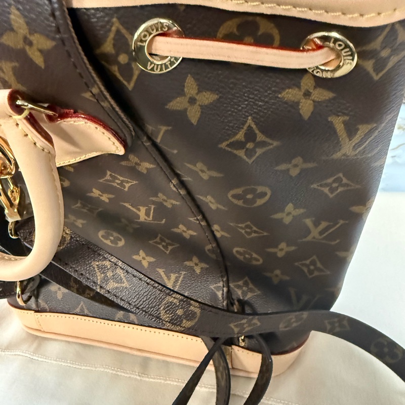 LOUIS VUITTON M11198 Montsouris PM後背包-16