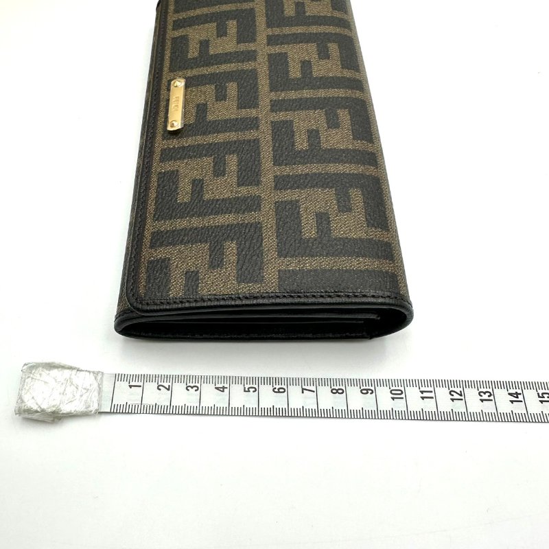 【美收精品】FENDI 棕色皮夾 C-200【隔月月中將轉賣至日本 上架期限30天】-13