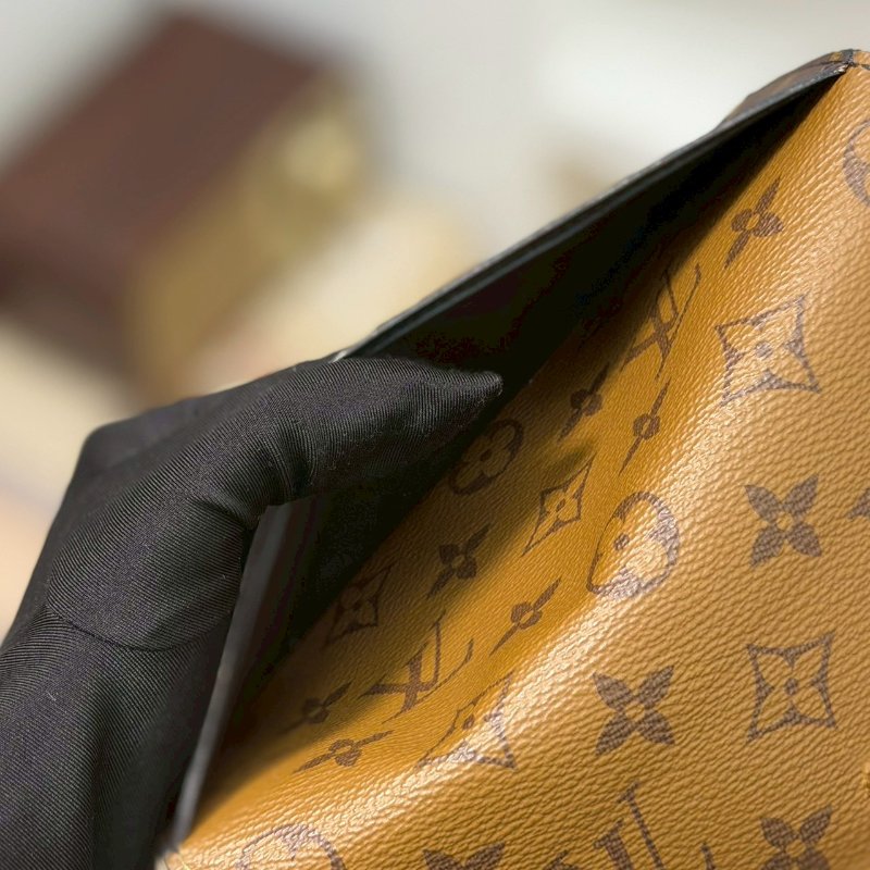 🏷LV 路易威登．Emilie 拚色長夾 M82157 芯片款-21