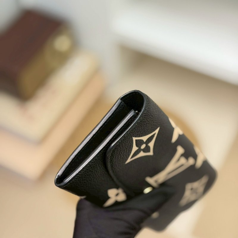 （激新✨還有皮香！）🏷LV 路易威登．Emilie 壓紋長夾 M83138 芯片款-8