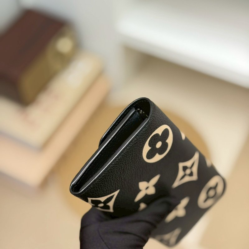 （激新✨還有皮香！）🏷LV 路易威登．Emilie 壓紋長夾 M83138 芯片款-10