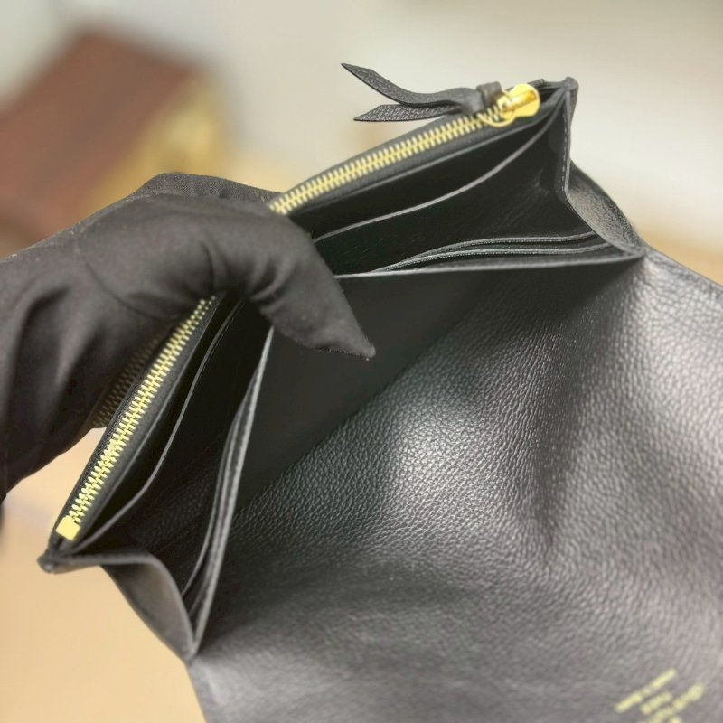 （激新✨還有皮香！）🏷LV 路易威登．Emilie 壓紋長夾 M83138 芯片款-18