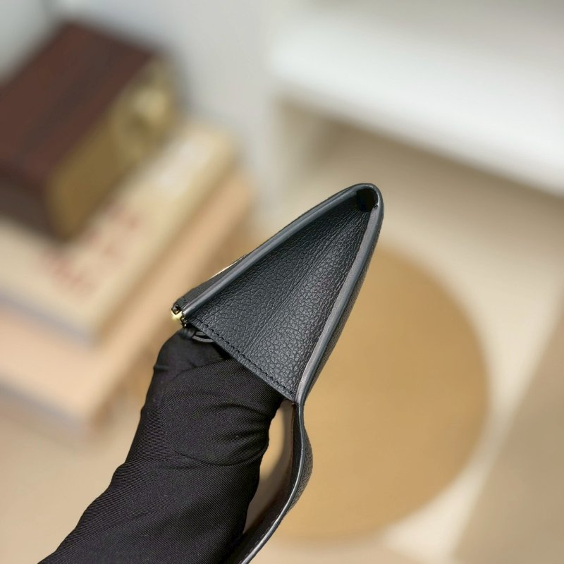 （激新✨還有皮香！）🏷LV 路易威登．Emilie 壓紋長夾 M83138 芯片款-22