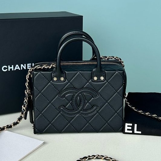 近新品 香奈兒/Chanel 黑金小號菱格紋鏈條相機包 手提斜背包 芯片款-0