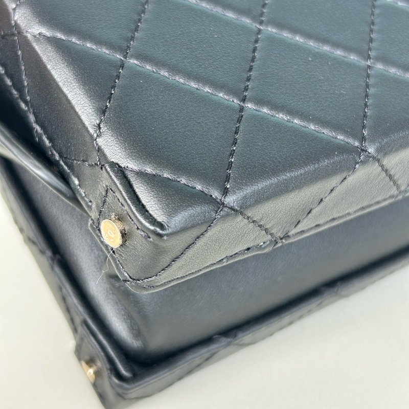 近新品 香奈兒/Chanel 黑金小號菱格紋鏈條相機包 手提斜背包 芯片款-10