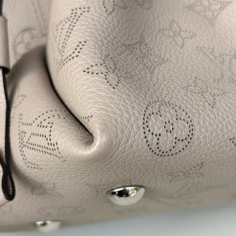 路易威登/Louis Vuitton 灰色牛皮月光女神肩背包-9