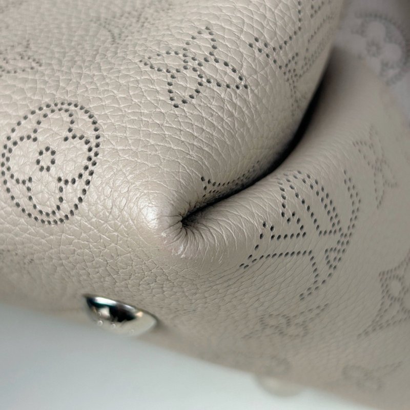 路易威登/Louis Vuitton 灰色牛皮月光女神肩背包-10