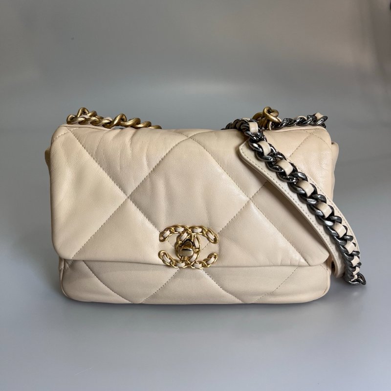 CHANEL 19小號肩背包 羊皮膚色 AS1162/28開-0