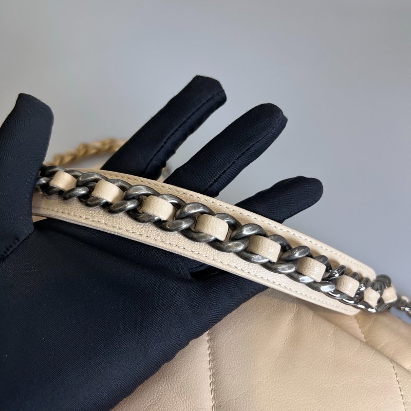 CHANEL 19小號肩背包 羊皮膚色 AS1162/28開-8