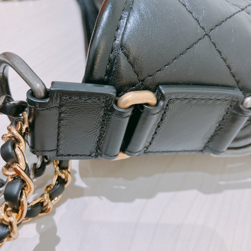 TK1950 Chanel 香奈兒迷你流浪包包Gabrielle Hobo Chain Bag Mini Black-11