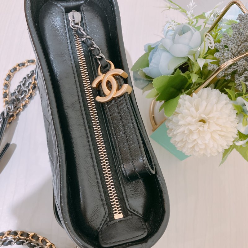 TK1950 Chanel 香奈兒迷你流浪包包Gabrielle Hobo Chain Bag Mini Black-14
