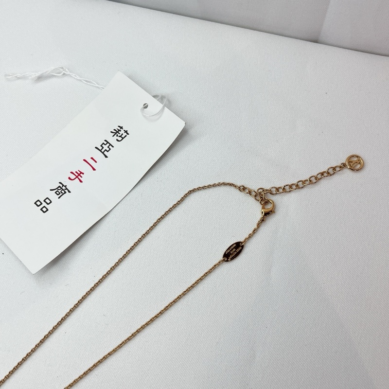 莉亞精品♡ LV M01729 雙V項鍊 金色 二手-3